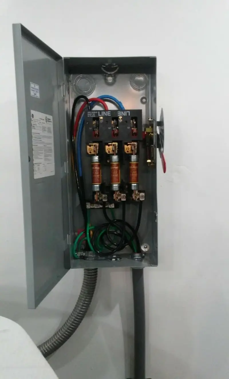 Three-phase disconnect switch installed for Smoke Detector Installation in Long Lake